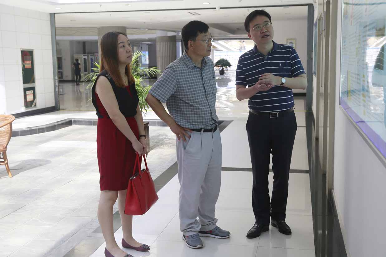 美国加州大学伯克利分校Sheng Luan教授来我室参观访问